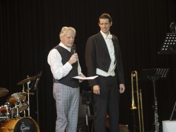 Wanderausstellung „Braun! Schweig!“ zur Geschichte des Nazi-Swing-Orchesters